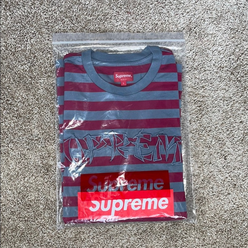 Supreme | Stripe Appliqué S/S Top - Picture 6 of 9